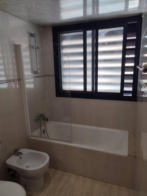 Duplex Con Piscina En Rubi Apartman Kültér fotó